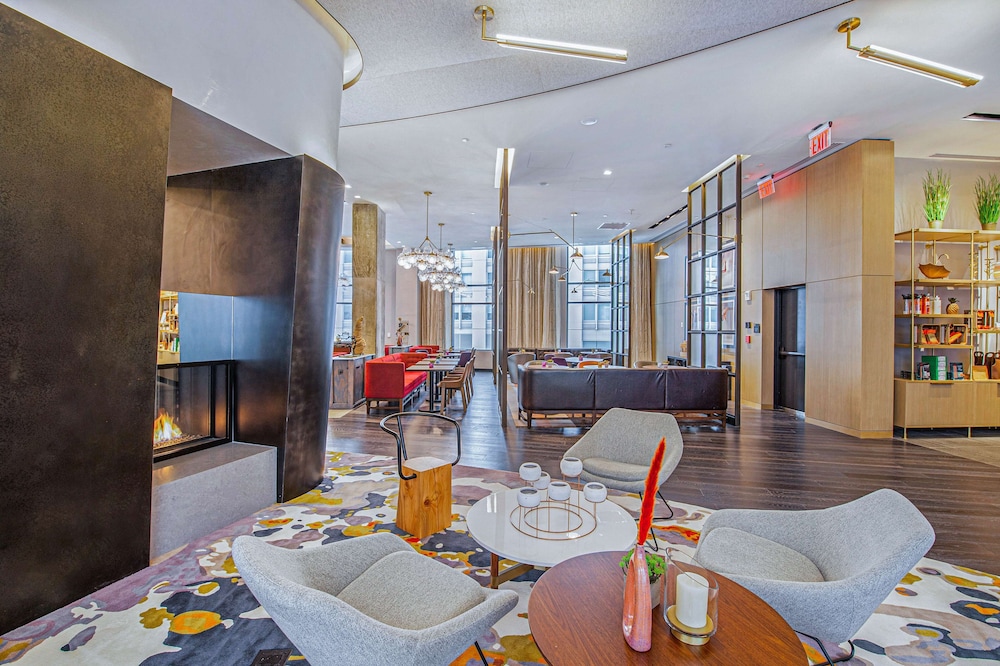 Canopy by Hilton Jersey City Arts District — Restaurant & bars in Jersey City, New York State