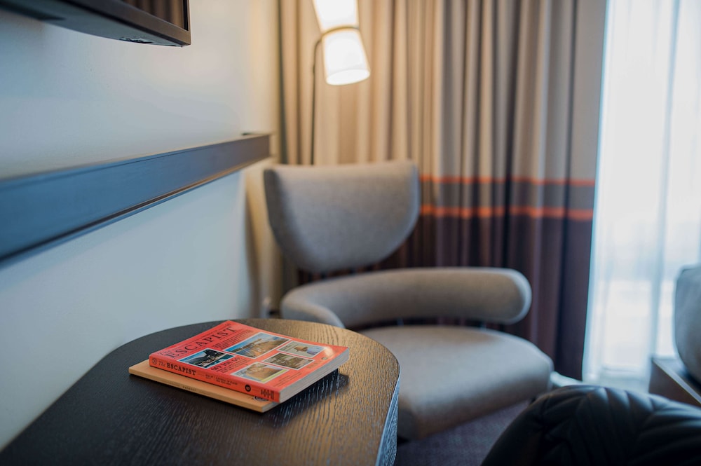 Canopy by Hilton Jersey City Arts District — Hotel rooms in Jersey City, New York State