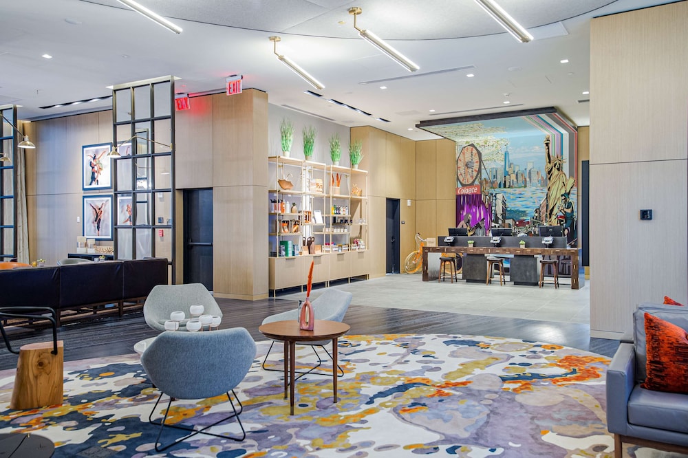 Canopy by Hilton Jersey City Arts District — Hotel building in Jersey City, New York State