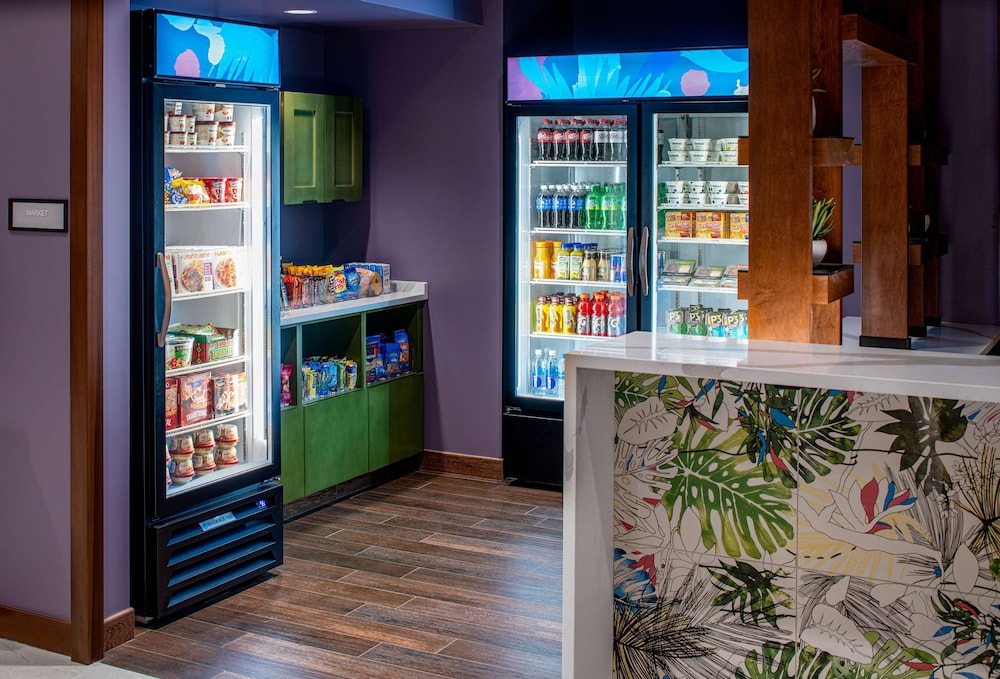 Hyatt House Tampa Downtown — Restaurant & bars in Tampa, Florida