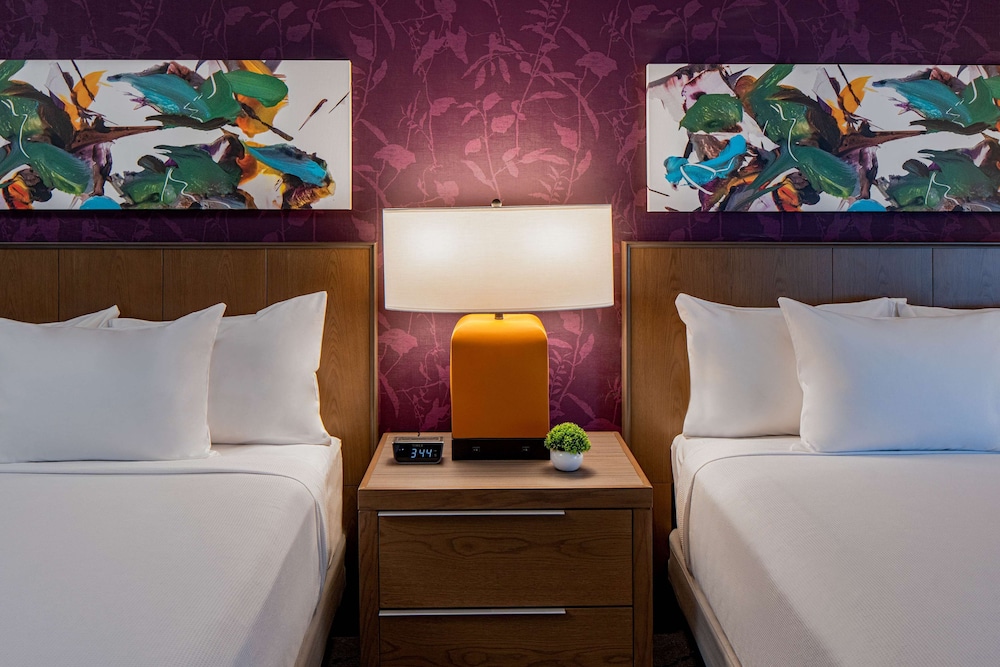 Hyatt House Tampa Downtown — Hotel rooms in Tampa, Florida