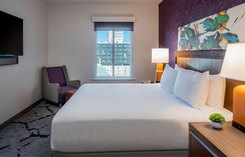 Hyatt House Tampa Downtown — Hotel rooms in Tampa, Florida