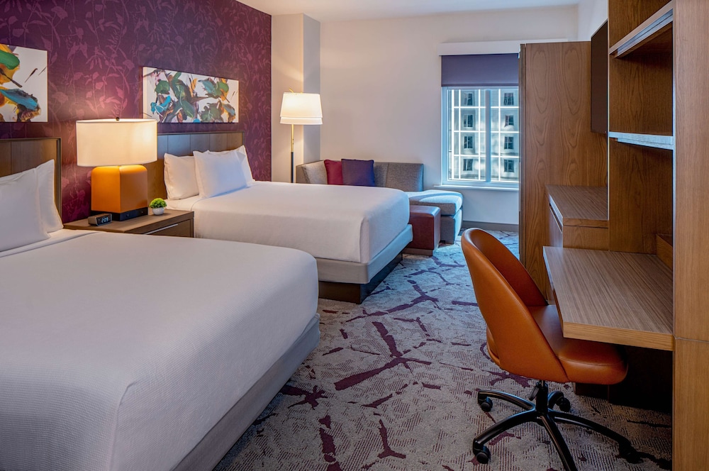 Hyatt House Tampa Downtown — Hotel rooms in Tampa, Florida