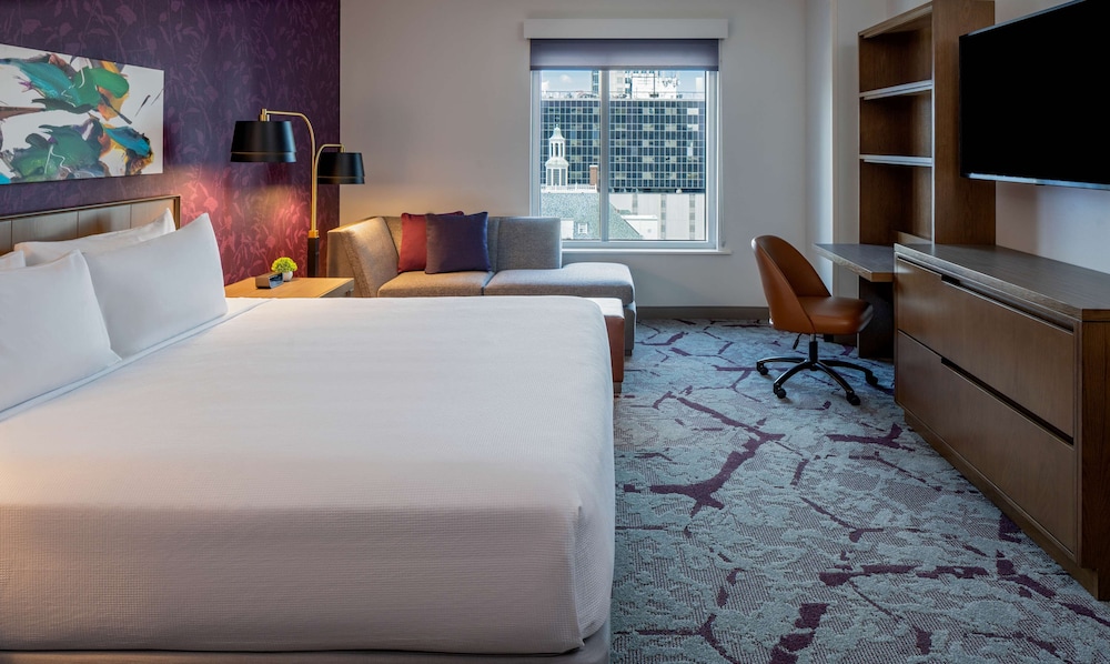 Hyatt House Tampa Downtown — Hotel rooms in Tampa, Florida