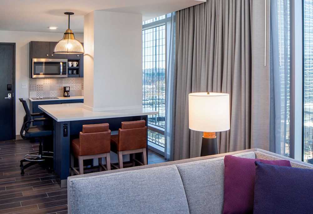 Hyatt House Tampa Downtown — Hotel rooms in Tampa, Florida