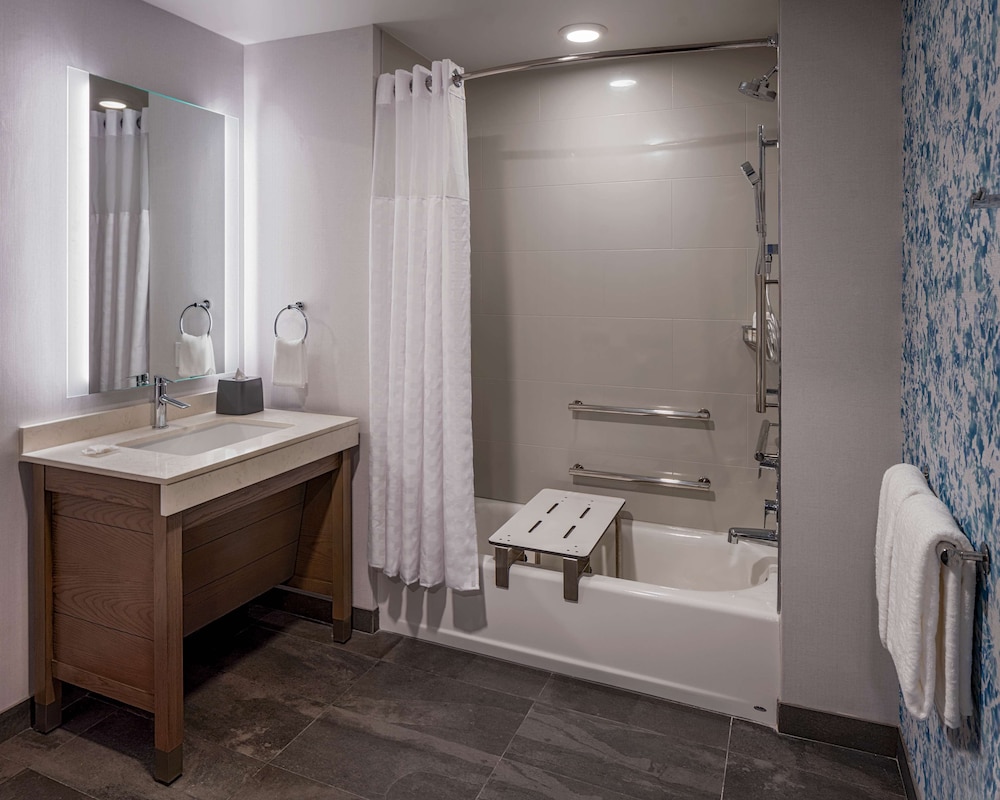 Hyatt House Tampa Downtown — Hotel rooms in Tampa, Florida