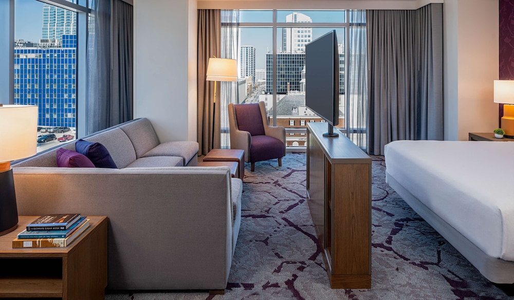Hyatt House Tampa Downtown — Hotel rooms in Tampa, Florida