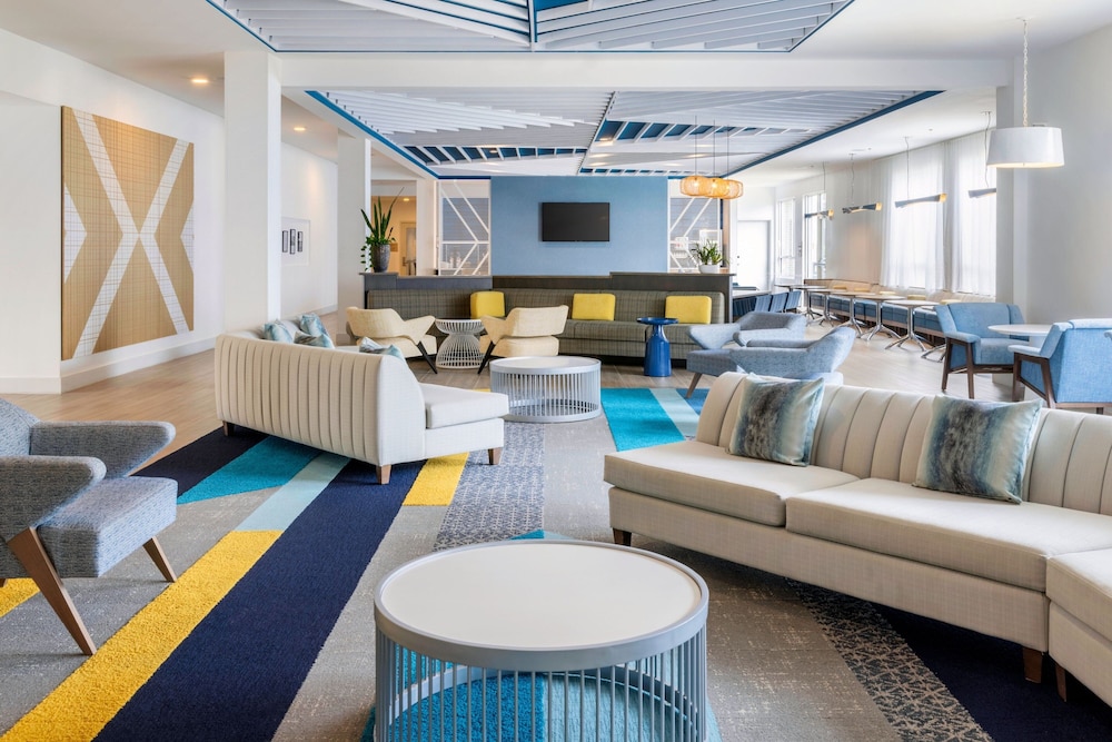 SpringHill Suites by Marriott Amelia Island — Hotel building in Amelia Island, Florida