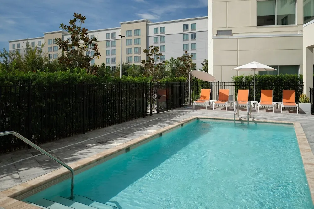 Aloft by Marriott Orlando Lake Buena Vista