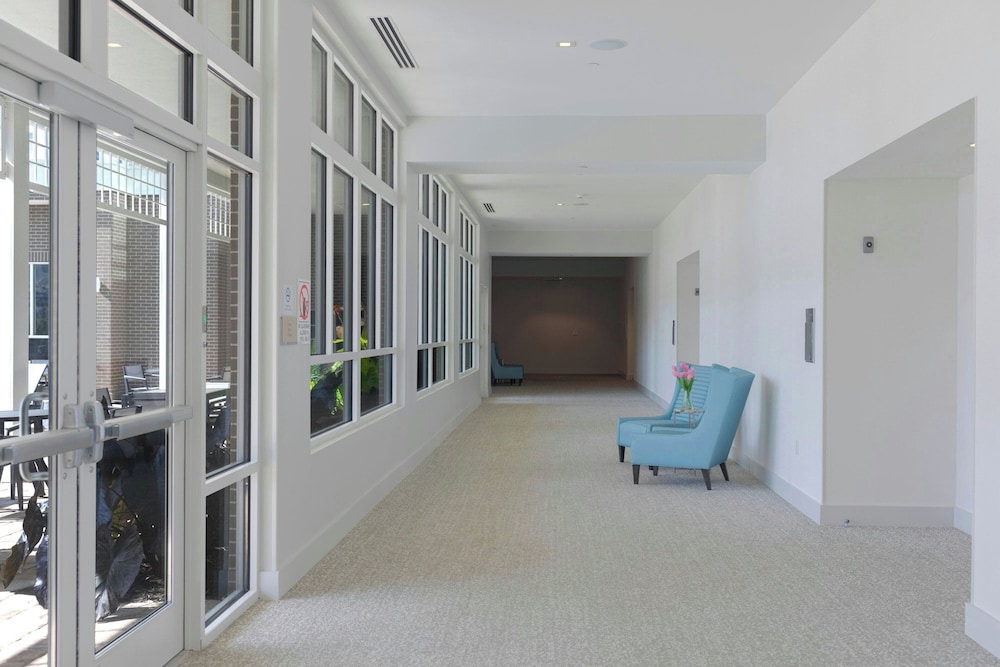 Courtyard by Marriott Amelia Island — Hotel building in Amelia Island, Florida