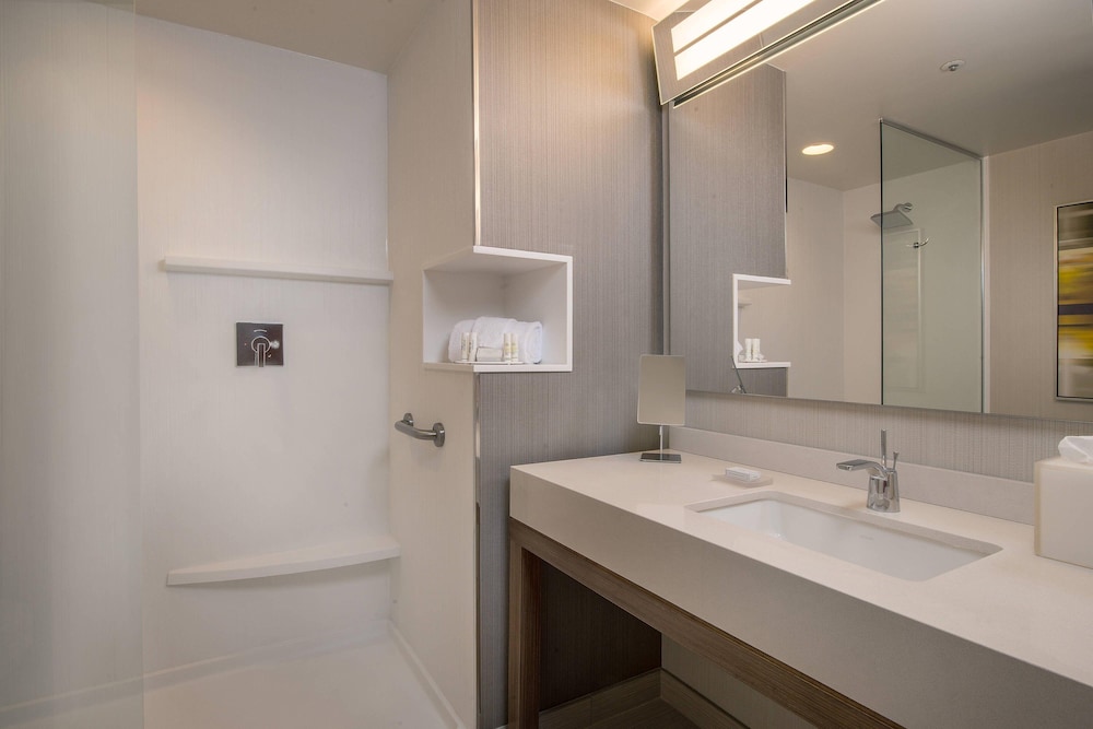 Courtyard by Marriott Amelia Island — Hotel rooms in Amelia Island, Florida