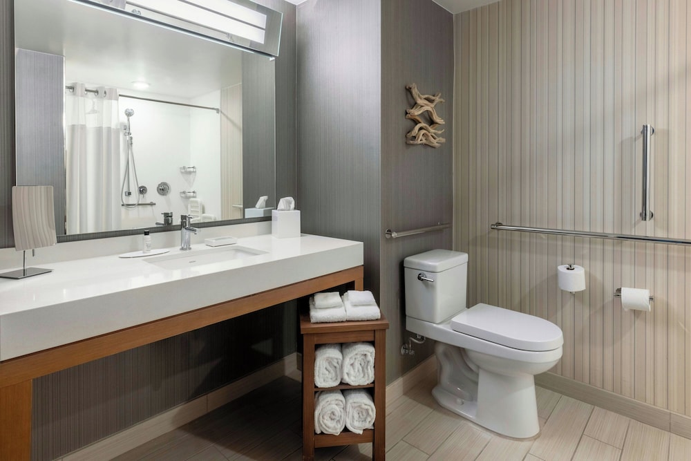 Courtyard by Marriott Amelia Island — Hotel rooms in Amelia Island, Florida