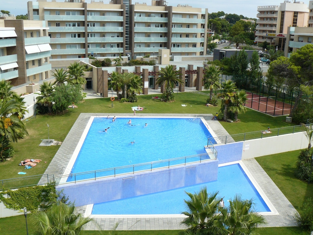 Ibersol Spa Aqquaria Suites — Main photo in Salou, Catalonia