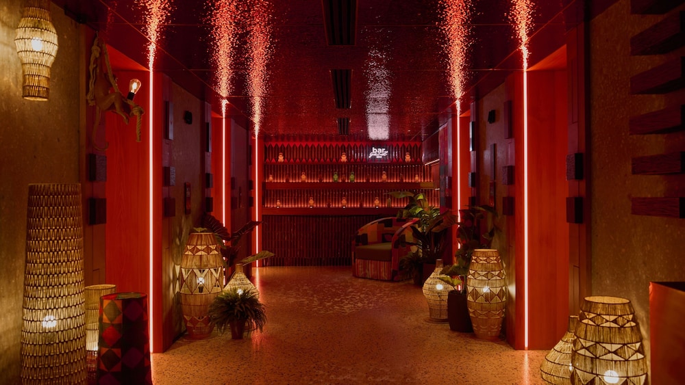 Kimpton Maa-Lai Bangkok by IHG — Restaurant & bars in Bangkok, Bangkok