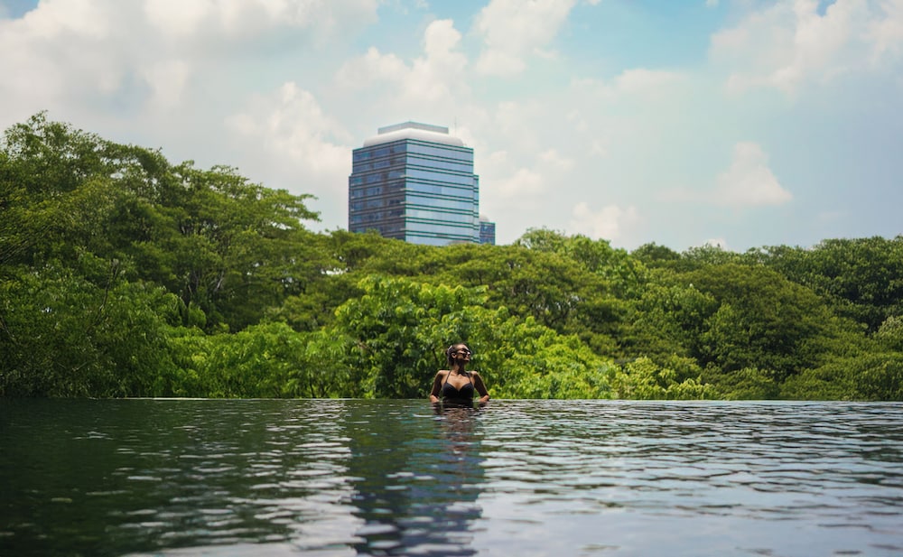 Kimpton Maa-Lai Bangkok by IHG — Swimming pool in Bangkok, Bangkok