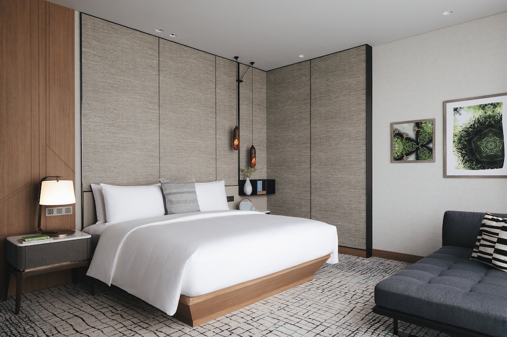 Kimpton Maa-Lai Bangkok by IHG — Hotel rooms in Bangkok, Bangkok