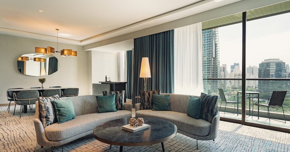 Kimpton Maa-Lai Bangkok by IHG — Hotel rooms in Bangkok, Bangkok