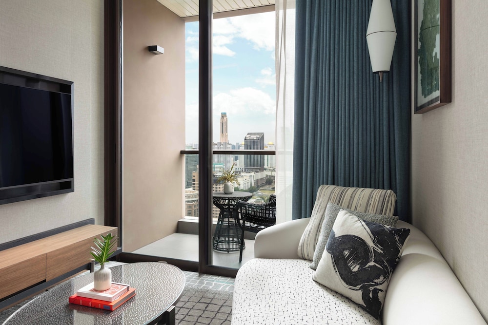 Kimpton Maa-Lai Bangkok by IHG — Hotel rooms in Bangkok, Bangkok