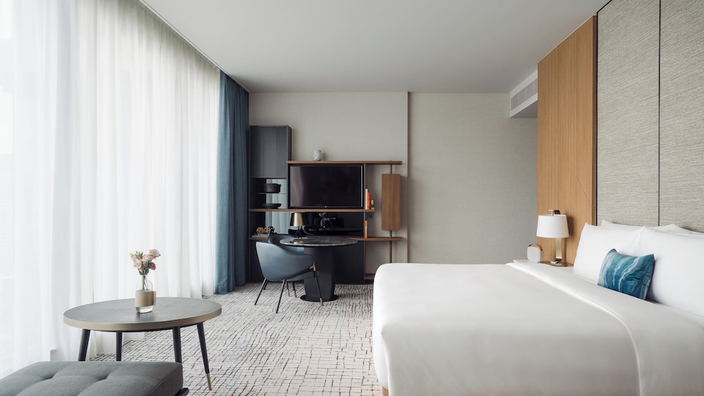 Kimpton Maa-Lai Bangkok by IHG — Hotel rooms in Bangkok, Bangkok
