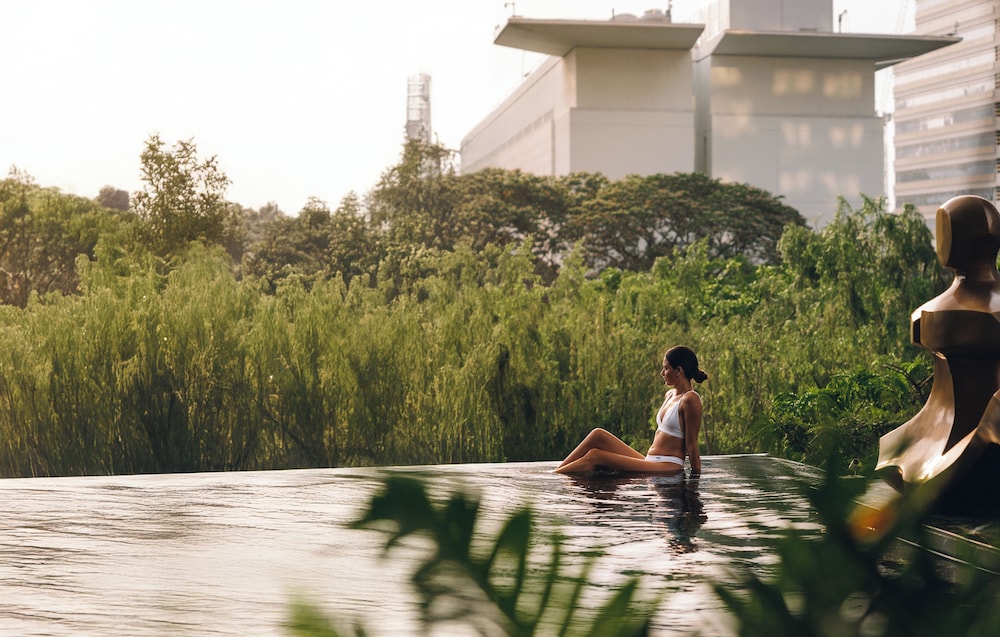 Kimpton Maa-Lai Bangkok by IHG — Swimming pool in Bangkok, Bangkok