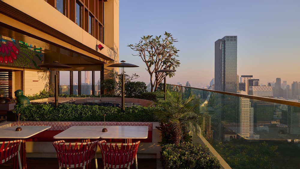 Kimpton Maa-Lai Bangkok by IHG — Restaurant & bars in Bangkok, Bangkok
