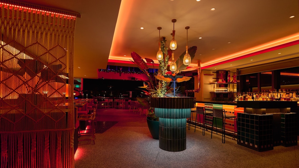 Kimpton Maa-Lai Bangkok by IHG — Restaurant & bars in Bangkok, Bangkok