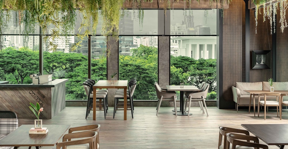 Kimpton Maa-Lai Bangkok by IHG — Restaurant & bars in Bangkok, Bangkok