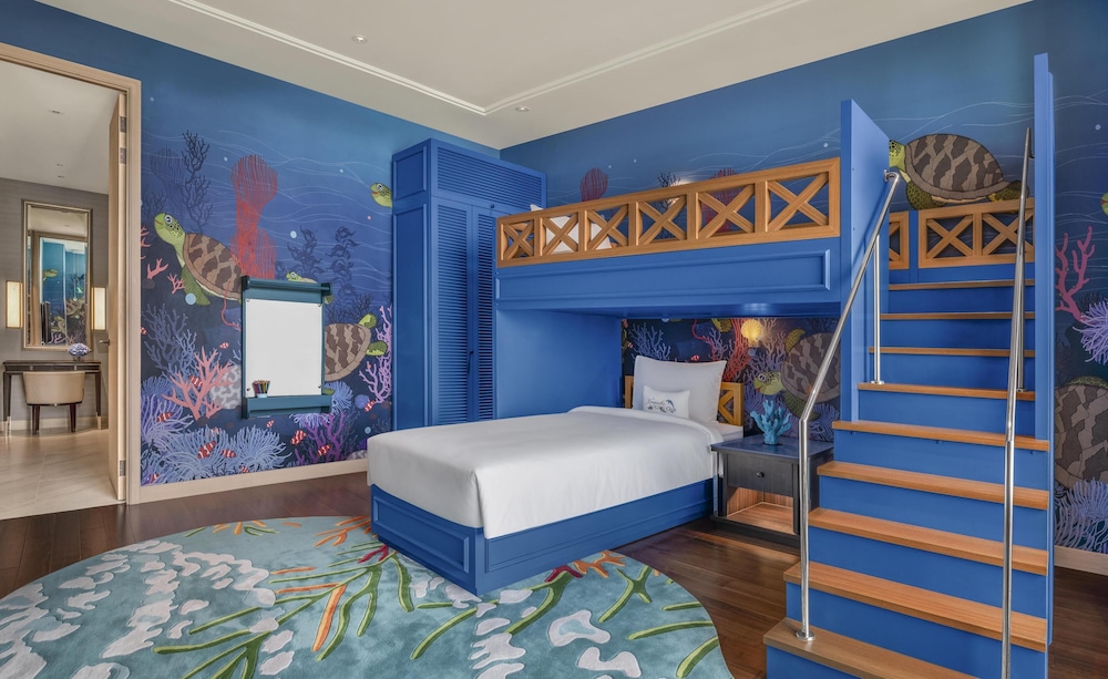 Sindhorn Kempinski Hotel Bangkok — Hotel rooms in Bangkok, Bangkok