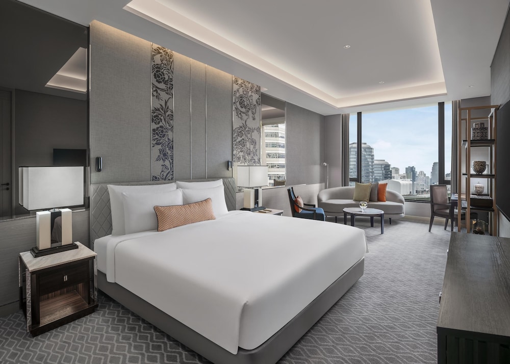 Sindhorn Kempinski Hotel Bangkok — Hotel rooms in Bangkok, Bangkok