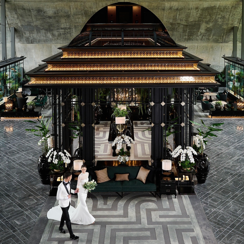 Sindhorn Kempinski Hotel Bangkok — Hotel building in Bangkok, Bangkok