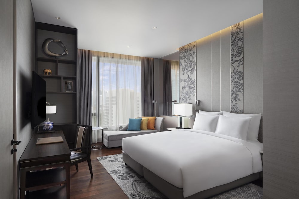 Sindhorn Kempinski Hotel Bangkok — Hotel rooms in Bangkok, Bangkok