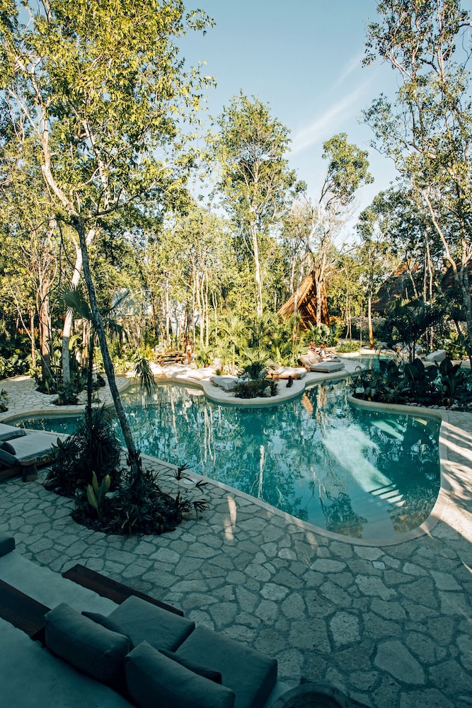 Hotel Muarè Tulum Wellness & Spa — Swimming pool in Tulum, Quintana Roo
