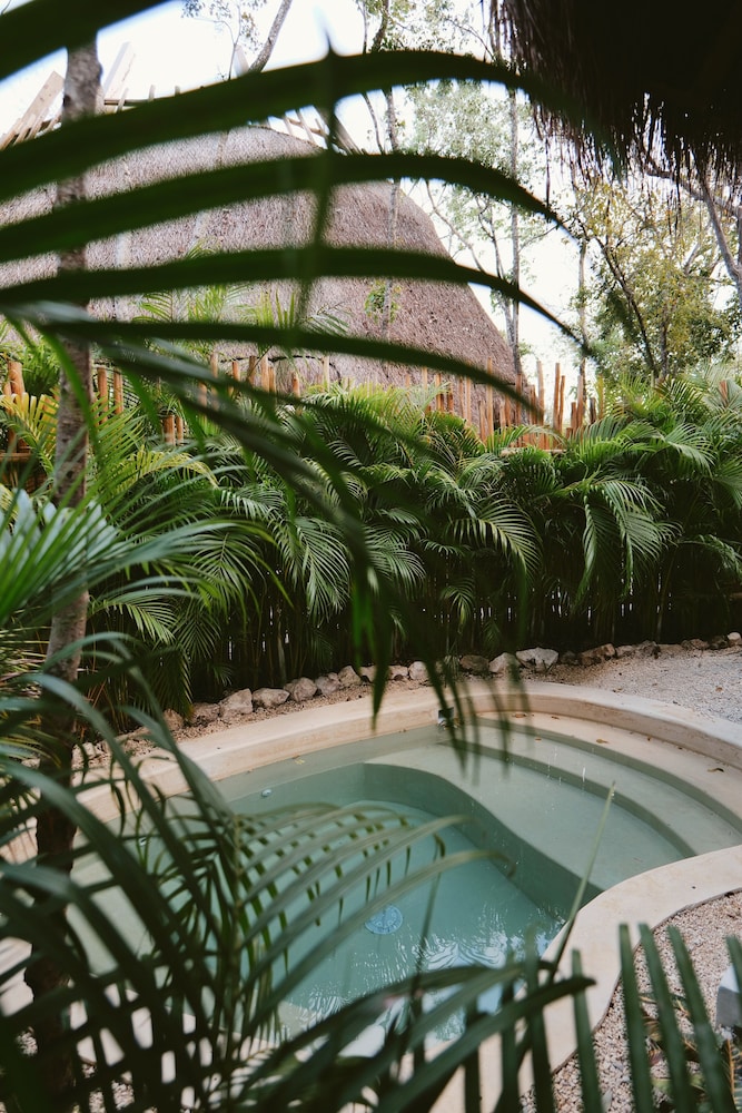 Hotel Muarè Tulum Wellness & Spa — Swimming pool in Tulum, Quintana Roo