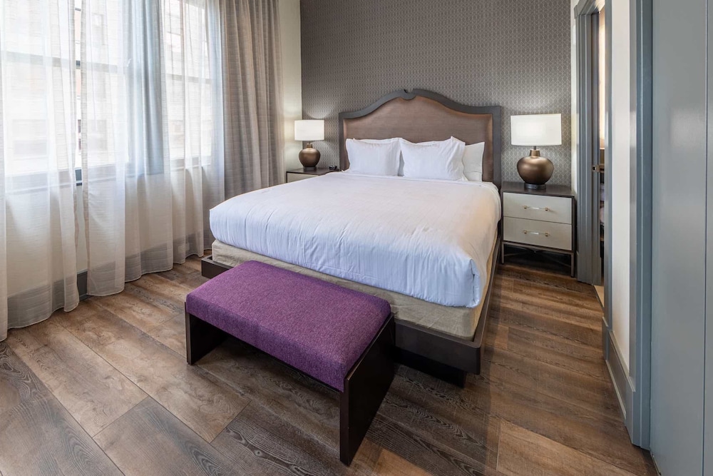 Holiday Inn Club Vacations New Orleans Resort by IHG — Hotel rooms in New Orleans, Louisiana