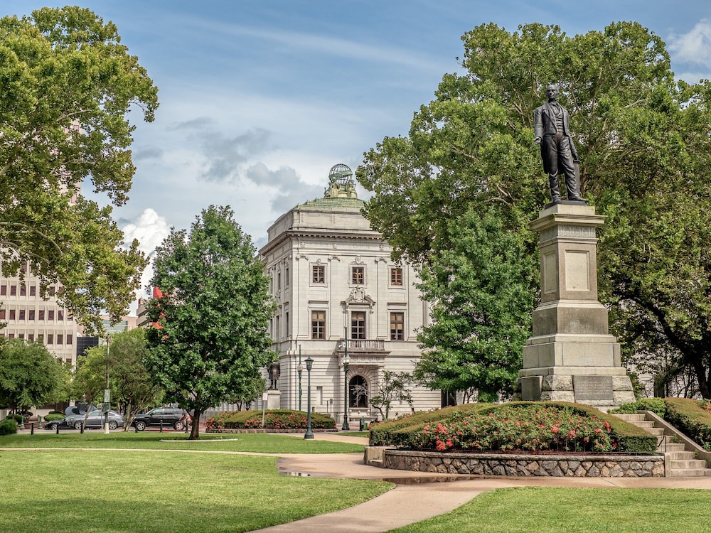 Holiday Inn Club Vacations New Orleans Resort by IHG — Attractions in the area in New Orleans, Louisiana