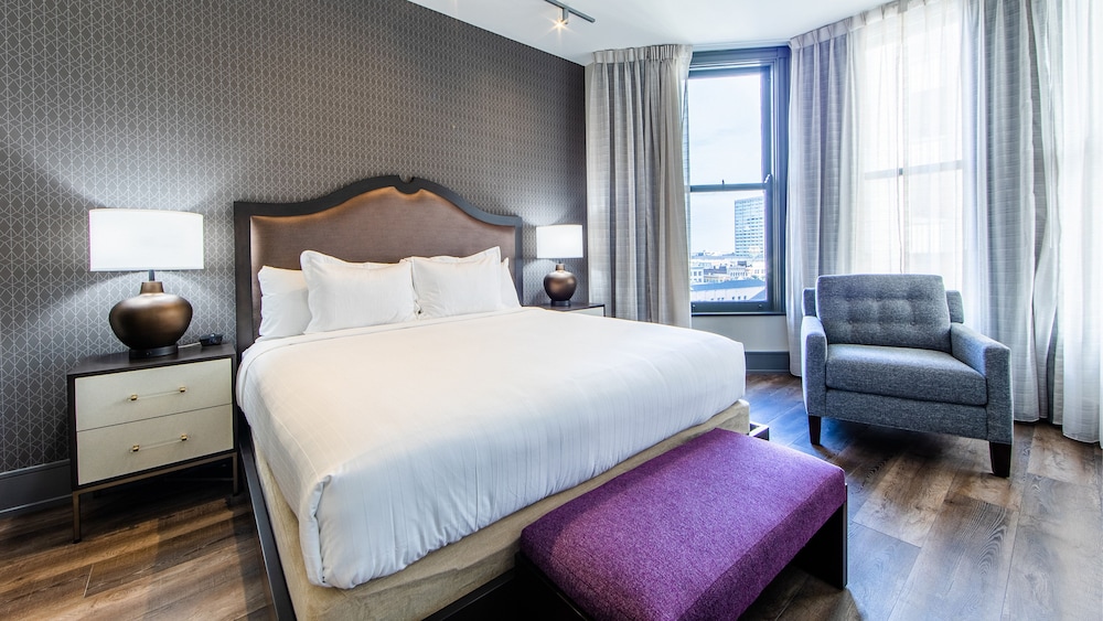 Holiday Inn Club Vacations New Orleans Resort by IHG — Hotel rooms in New Orleans, Louisiana