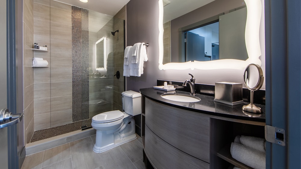 Holiday Inn Club Vacations New Orleans Resort by IHG — Hotel rooms in New Orleans, Louisiana