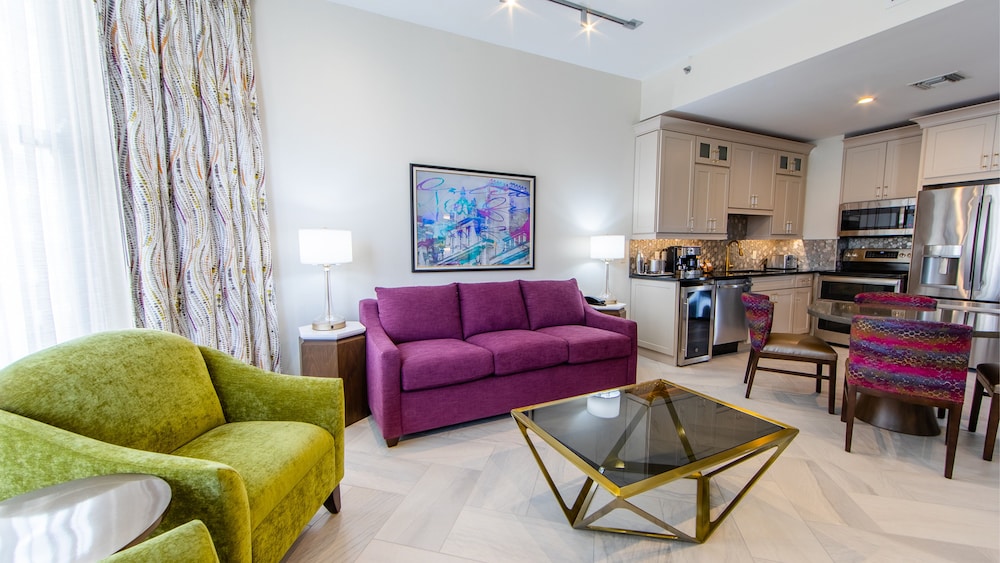 Holiday Inn Club Vacations New Orleans Resort by IHG — Hotel rooms in New Orleans, Louisiana