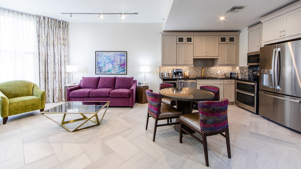 Holiday Inn Club Vacations New Orleans Resort by IHG — Hotel rooms in New Orleans, Louisiana
