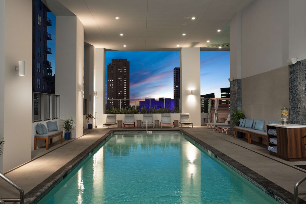 YOTEL Miami — Swimming pool in Miami, Florida