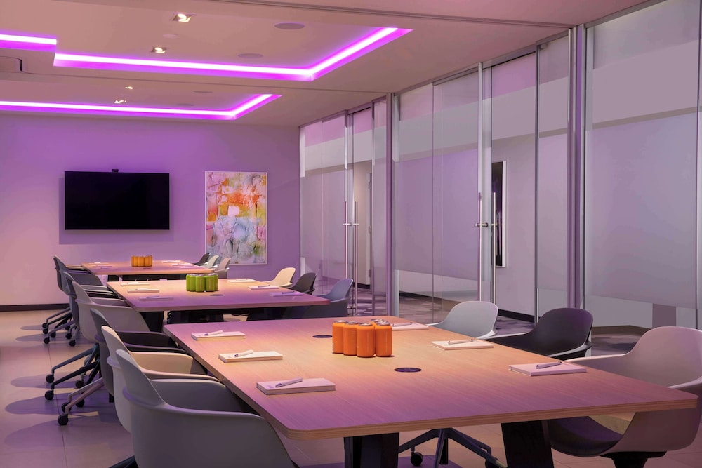 YOTEL Miami — Hotel building in Miami, Florida