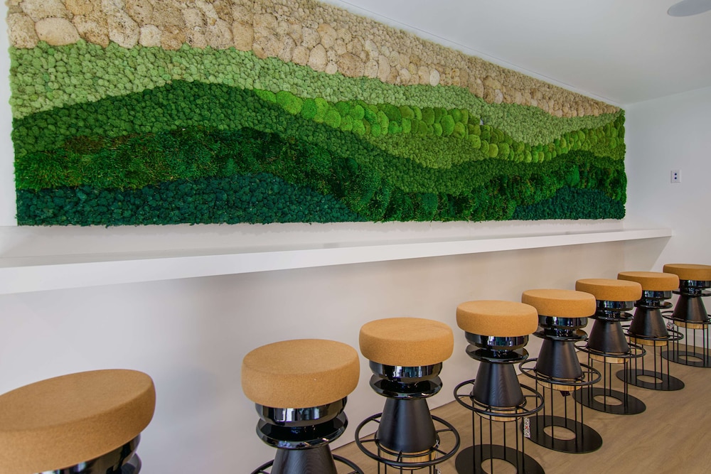 YOTEL Miami — Restaurant & bars in Miami, Florida