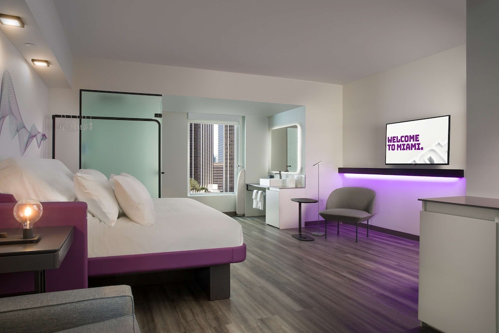 YOTEL Miami — Hotel rooms in Miami, Florida