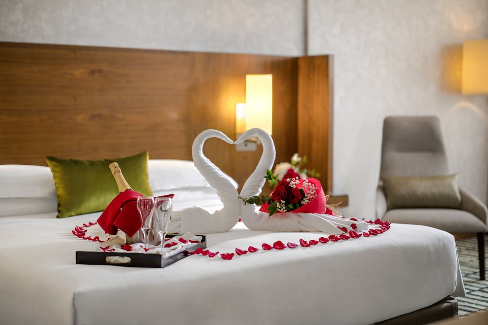 Jumeira Rotana — Hotel rooms in Dubai