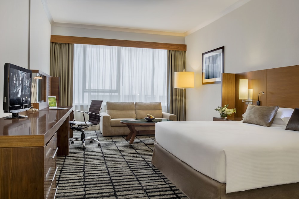 Jumeira Rotana — Hotel rooms in Dubai