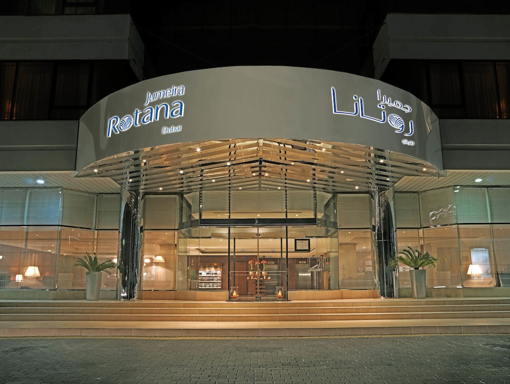 Jumeira Rotana — Hotel building in Dubai