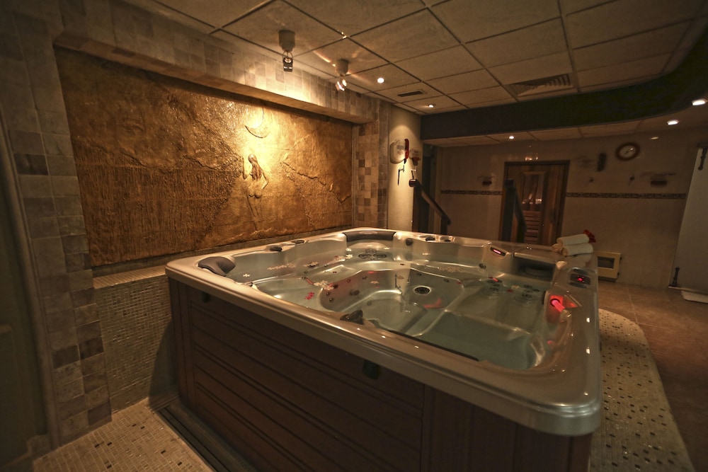 Holiday Inn Club Vacations The Royal Sands by IHG - All inclusive — Spa in Cancun, Quintana Roo
