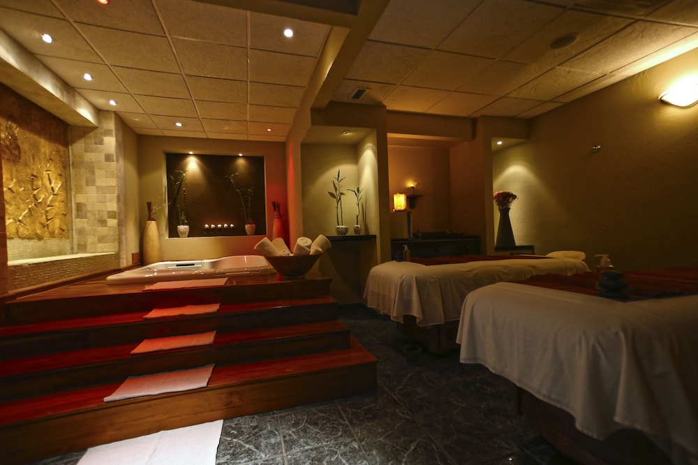 Holiday Inn Club Vacations The Royal Sands by IHG - All inclusive — Spa in Cancun, Quintana Roo