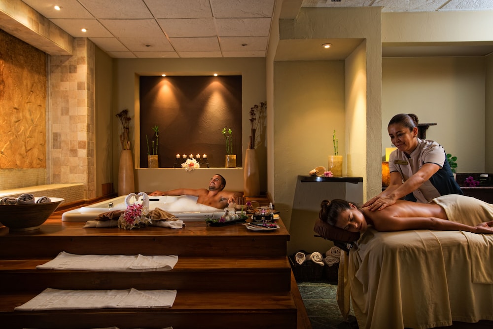Holiday Inn Club Vacations The Royal Sands by IHG - All inclusive — Spa in Cancun, Quintana Roo