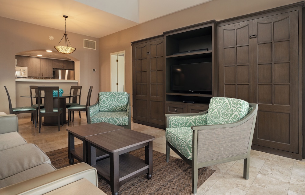 Holiday Inn Club Vacations The Royal Sands by IHG - All inclusive — Hotel rooms in Cancun, Quintana Roo